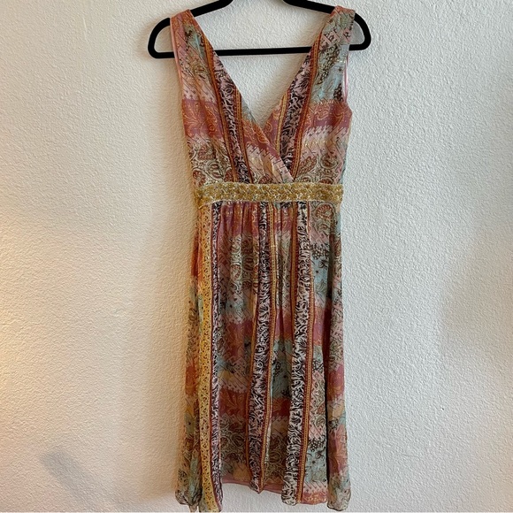 Kay Unger Pink Midi Dress with Gold Details and Beads - Picture 2 of 5